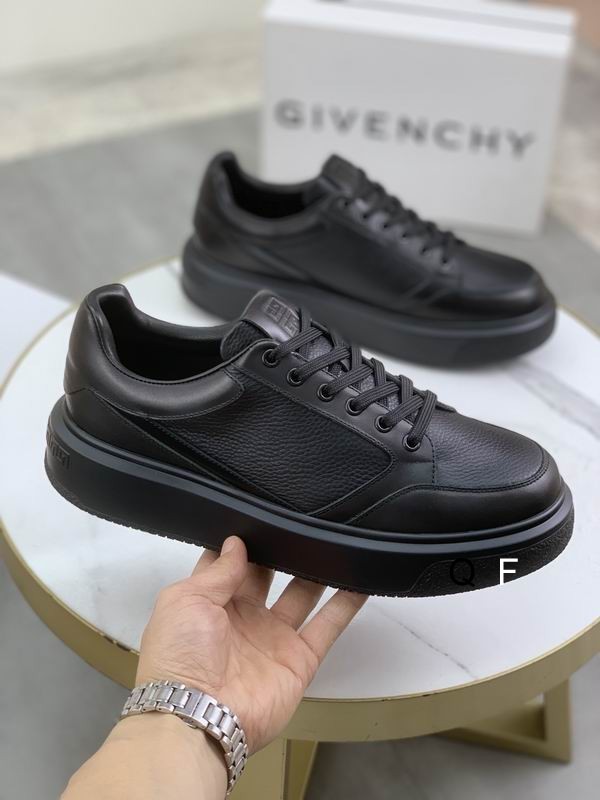 GIVENCHY Men's Shoes 40